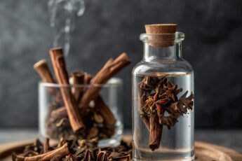 Clove water